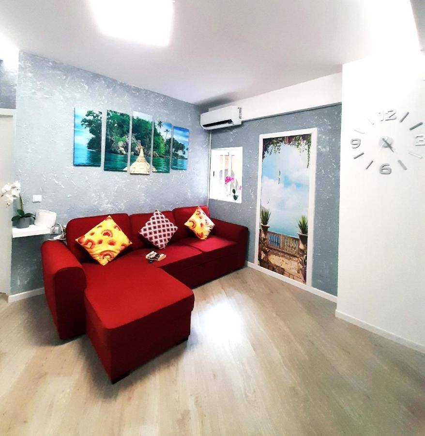 Fantastic 2 Bedrooms, Just 20 Meters From Ocean Playa de las Americas  Luaran gambar